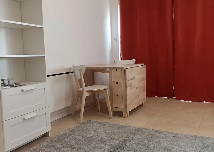 Bordeaux, Proximite To Tram A Lejlighed *